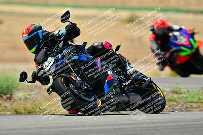 media/May-16-2025-2WTD (Fri) [[87c82739e1]]/B Group/Session 3 (Turn 4)/